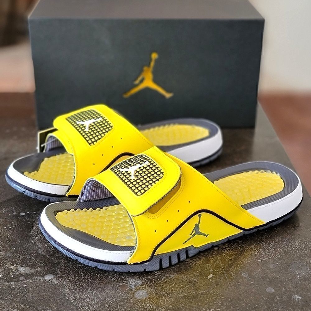 Air Jordan IV 4 OG Retro Lightning Yellow Cool Gray Men's 9 DN4238-701 Brand New